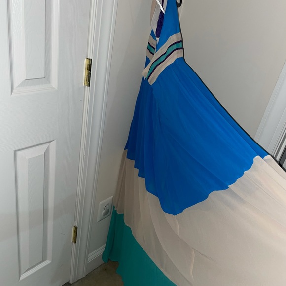 Pretty blue maxi - Picture 2 of 6